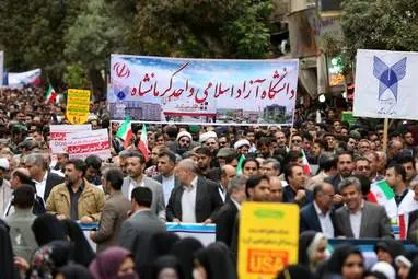 حضور پرشور مردم کرمانشاه در راهپیمایی روز دانش آموز به روایت تصویر