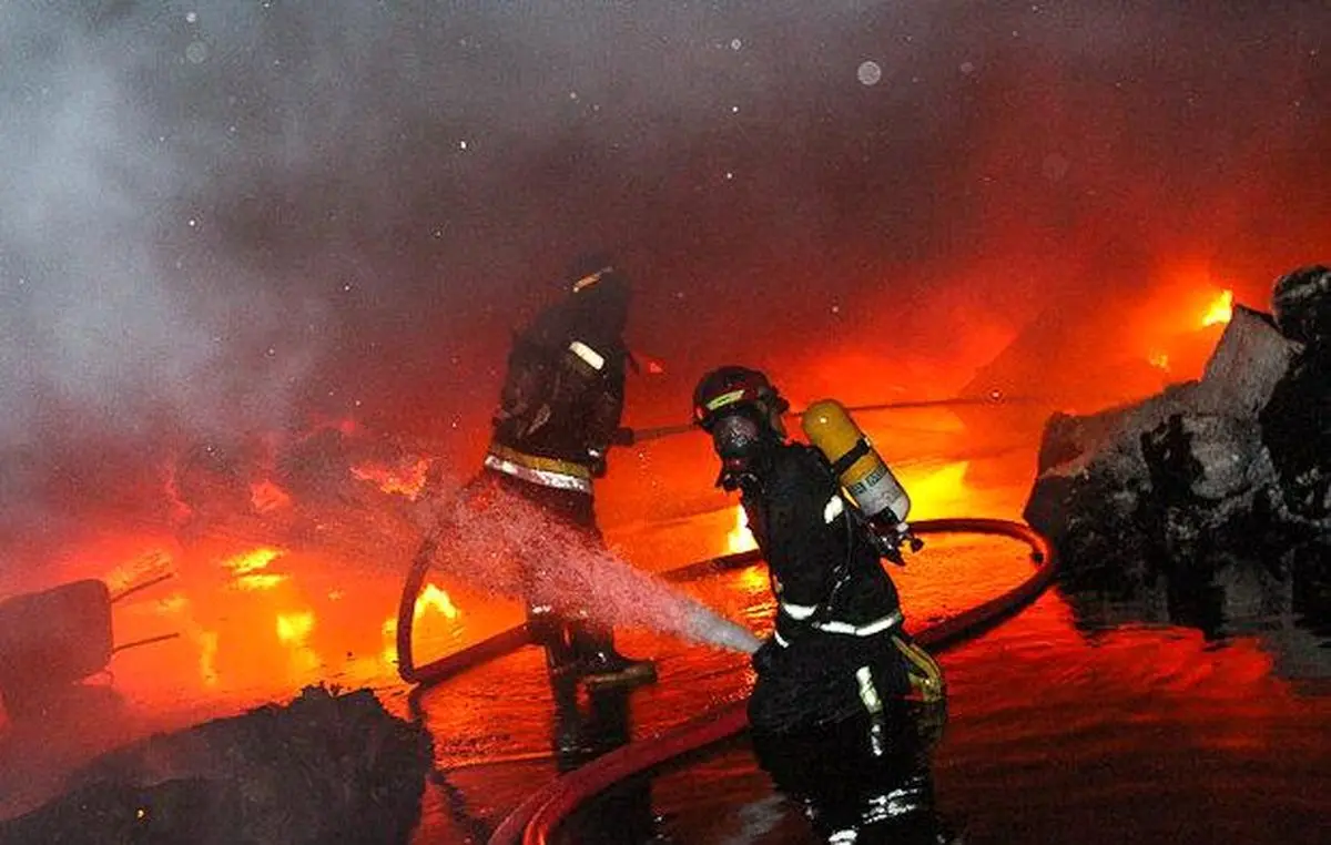 مصدومیت 100 تن در آتش سوزی پالایشگاه صحت ندارد/ 10 نفر از همکاران دچار سوزش چشم و ریه شدند