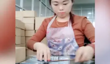 مهارت حیرت انگیز دختر چینی در بسته بندی + فیلم