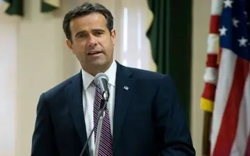 تناقض گویی های یک مقام اطلاعاتی آمریکا 