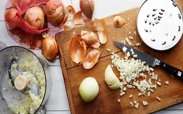  نتایج شگفت انگیز مصرف روزانه پیاز