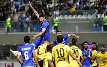 پیروزی یک نیمه ای گل گهر مقابل سپاهان با یک اخراجی