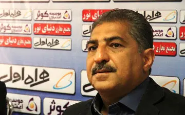 سرمربی تیم گسترش فولاد تبریز در نشست خبری پیش از بازی شرکت نکرد