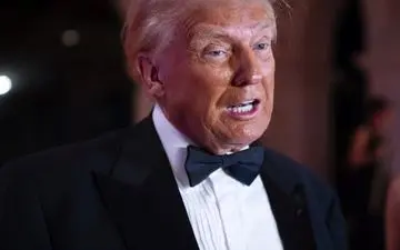 دونالد ترامپ: ایالات متحده در حال فروپاشی است

