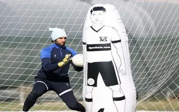 چرا گلر استقلال به پرسپولیس نرفت؟