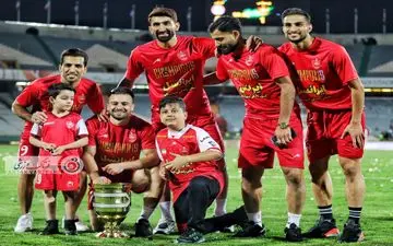 چهره جدید خط دفاعی پرسپولیس مقابل پیکان
