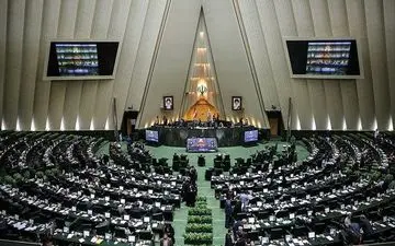  احتمال عدم تغییر هیئت‌رئیسه مجلس در اجلاسیه چهارم