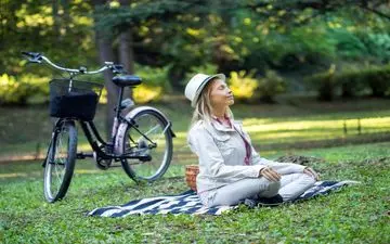 نسخه طلایی برای شهرنشینان خسته| با این راهکار ساده، حال خود را خوب کنید: تنها ۱۵ دقیقه کافیست!