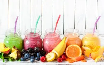  بهترین جایگزین‌ها برای آب در تابستان