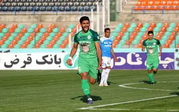 هافبک فصل پیش ذوب آهن آماده پیوستن به تی تی ها