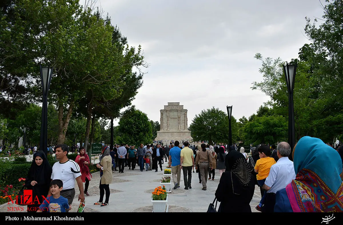 جشن بزرگداشت روز فردوسی برگزار می‌شود