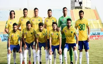 مثبت شدن تست کرونای بازیکن نفت ساعاتی قبل از بازی با ماشین‌سازی!
