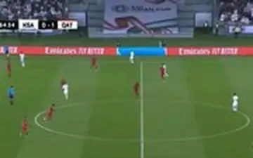  کنایه فردوسی‌پور به ده‌نمکی روی آنتن زنده