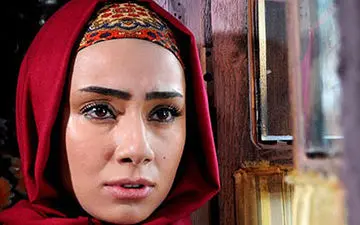 بازیگر زن ایرانی مو های سرش را تراشید! عکس