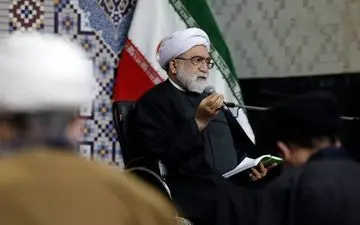 تولیت آستان قدس رضوی: ایران در دفاع از خود محکم می‌ایستد