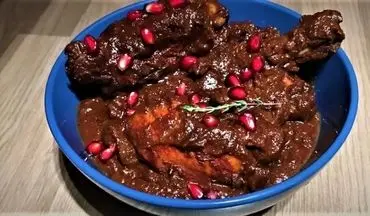 طرز تهیه خورش انار مسما؛ عطر و طعمی خاص برای فصل پاییز