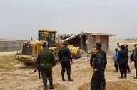 تخریب یک ساخت و ساز غیرمجاز در یک تپه تاریخی دزفول