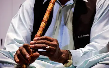 نغمه های عاشورایی اقوام بررسی می شود/ نوحه خوانی متین رضوانی پور