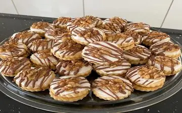 این شیرینی خیلی جذابه | طرز تهیه  کورابیه مغزدار!