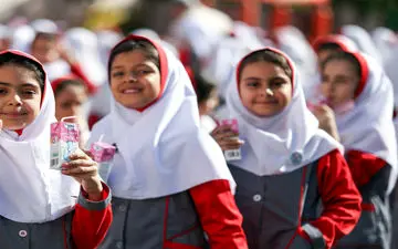 بازنگری دستورالعمل برنامه ملی شیر مدرسه