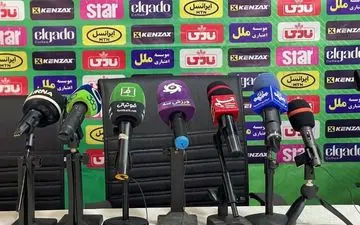 غیبت سرمربی تراکتور تبریز در نشست خبری