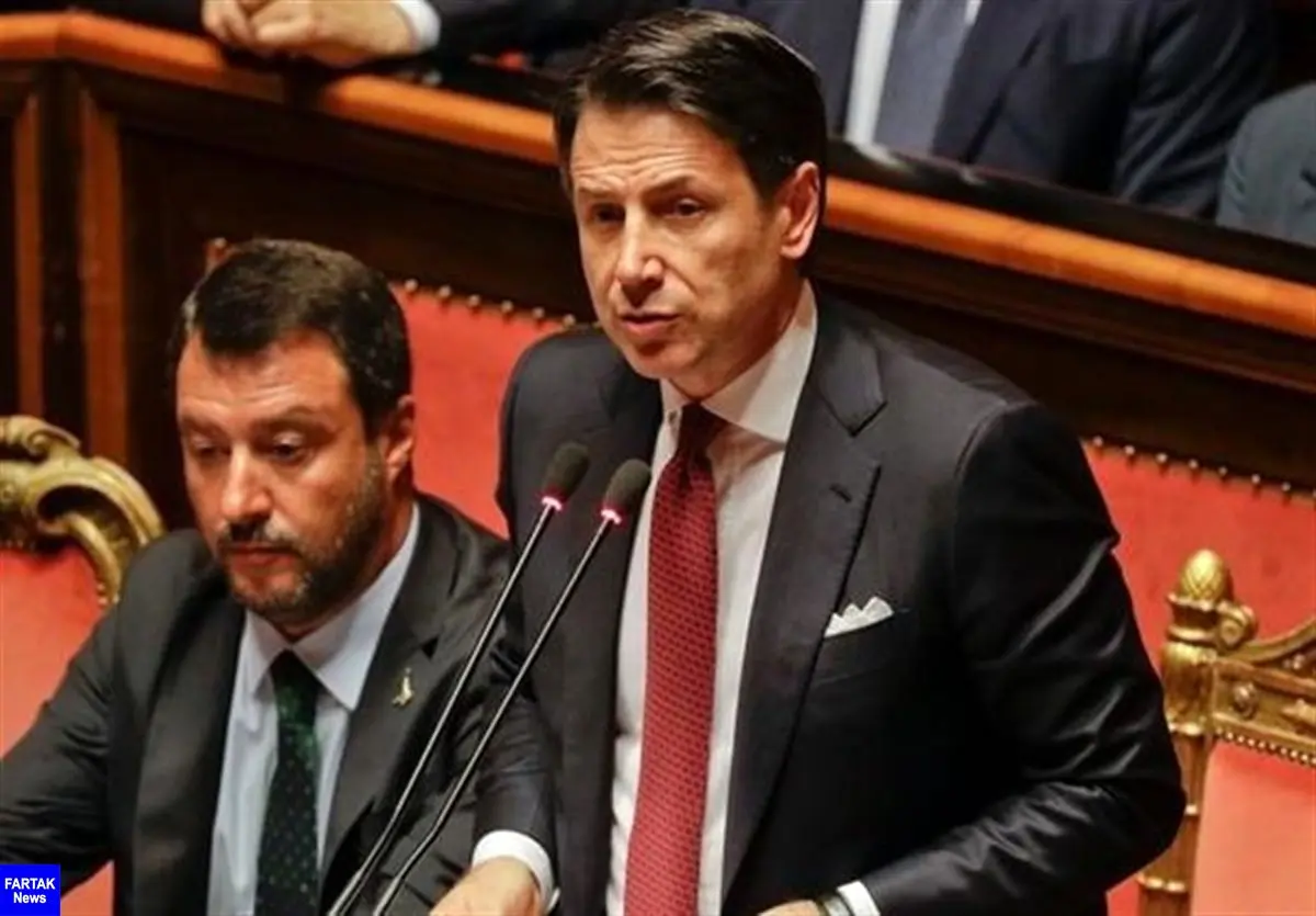 نخست وزیر ایتالیا از سمتش کناره گیری کرد