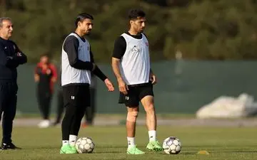 پرسپولیس با خبرهای خوش به سمت قزوین؛ حضور ارونوف و گندوز در تمرینات