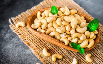 در دوران بارداری باید بادام هندی بخورید| بیا تا بهت بگم چرا؟