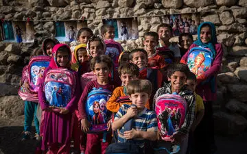 پویش مردمی تامین نوشت افزار کودکان بی بضاعت