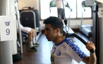  آماده باش سرمربی آلمانی  به  مدافع راست آبی پوشان