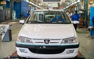  خودروی محبوب ایران خودرو ارزان شد؛ پژو پارس چند شد؟ 