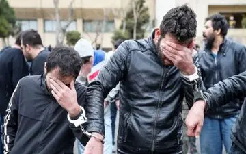 مشت بزن، شکلات مسموم بگیر/ عاملان دستگیر شدند!