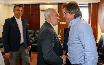 گزینه‌های عجیب برای جانشینی ساپینتو