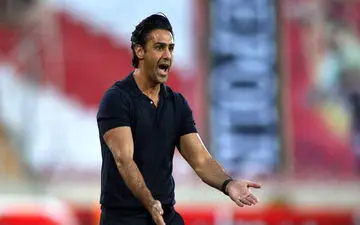 چهره ویژه دربی، یک مربی تنهاست