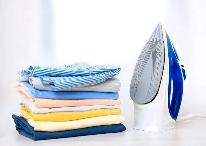 رعایت چند نکته ساده، اما ضروری که طول عمر اتو را بالا می‌برد