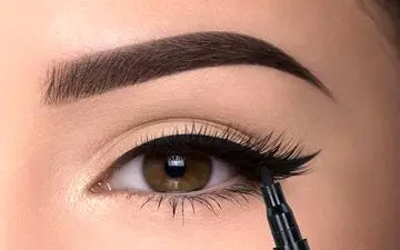 آموزش ۶ مدل خط چشم برای انواع چشم‌های ریز و درشت
