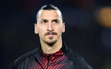 جواب تست کرونا زلاتان منفی بود