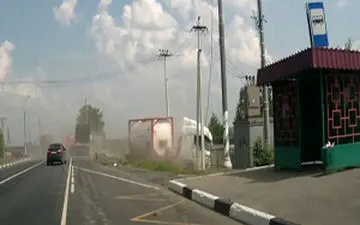 تصادف وحشتناک تریلی در اتوبان + فیلم