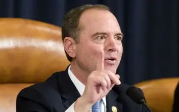 آدام‌شیف: ترامپ سازمان‌های اطلاعاتی را فریب می‌دهد