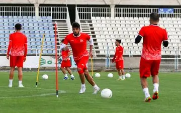 تغییر زمان دیدار تراکتور و هوادار 