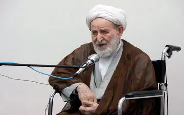 آیت الله یزدی: انگلیس امروز در جنگ اراده‌ها مقهور قدرت اسلام شده است