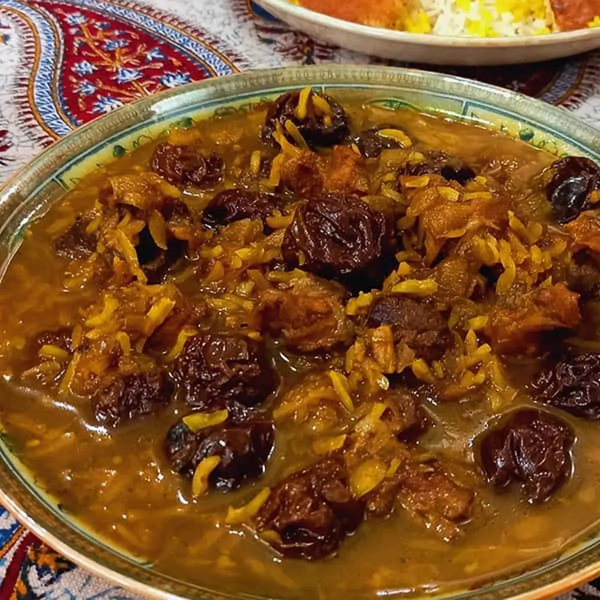 خورش شوشتری | آلو شوشتری رو اینجوری درست کن!