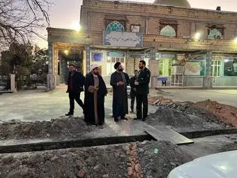  نشست مشترک فرمانده سپاه و رئیس اوقاف شهرستان قدس در امامزاده حضرتین