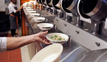 رستورانی که در آن ربات‌ها آشپزی می‌کنند +فیلم 