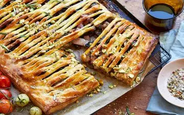 طرز تهیه اشترودل به؛ دسر خوشمزه و مجلسی با طعمی خاص