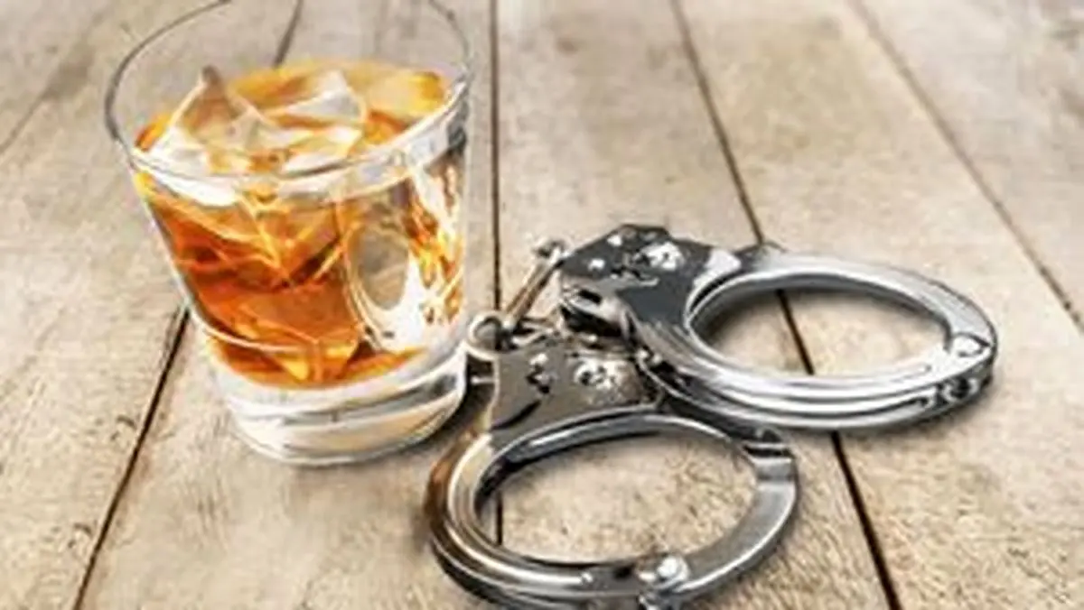 بازداشت ۷ بازیگر سرشناس‌ با ۳۸ لیتر مشروب