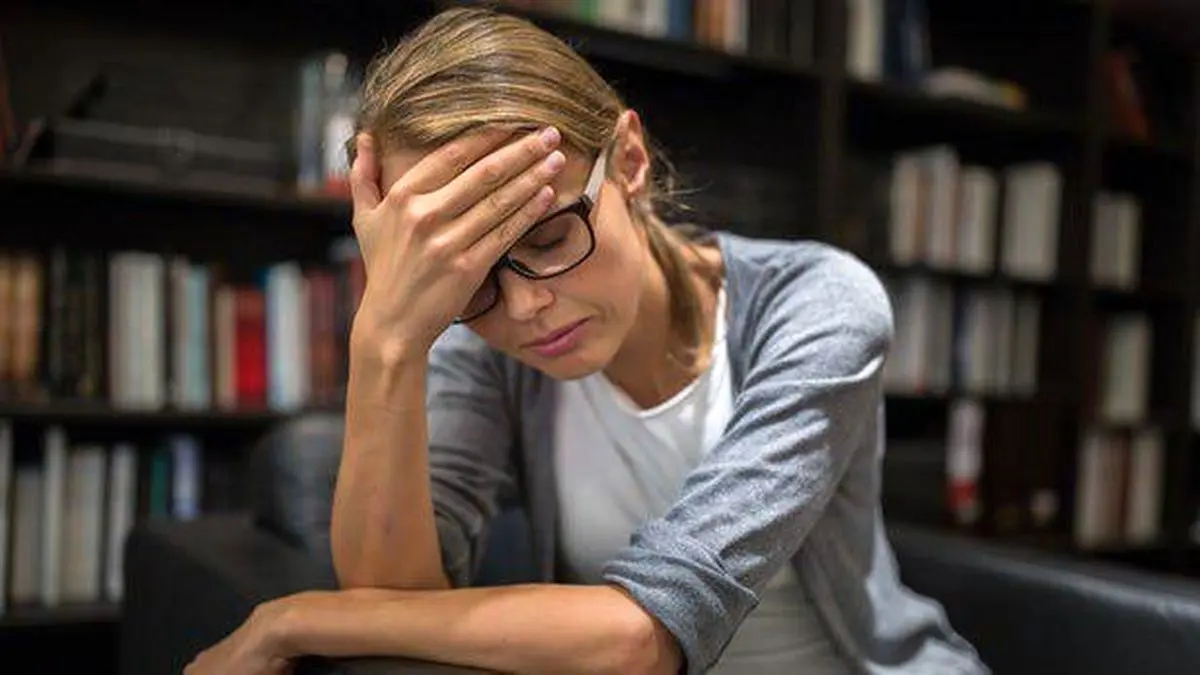 زنان بیشتر افسرده می شوند یا مردان؟