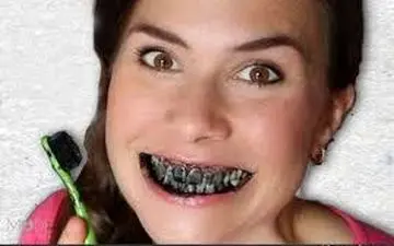 از پودر سفید کننده دندان استفاده نکنید