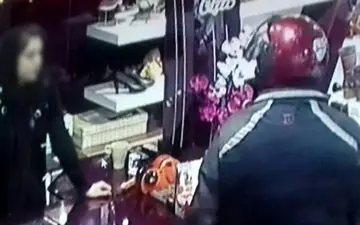 دستگیری خفاش شب رشت بعد از شکایت ۱۹ زن + عکس