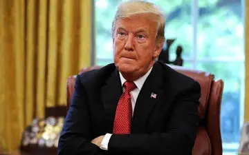 ترامپ: اگر بایدن مسئول بود شاید 2.2 میلیون آمریکایی از کرونا می‌مُردند